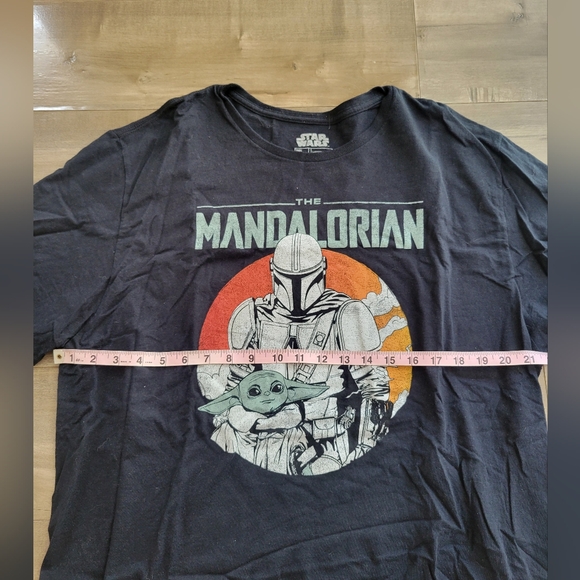STAR WARS Mandalorian Shirt Men 2XL‎ Short Sleeve T-Shirt Black Graphic Tee - Picture 6 of 6